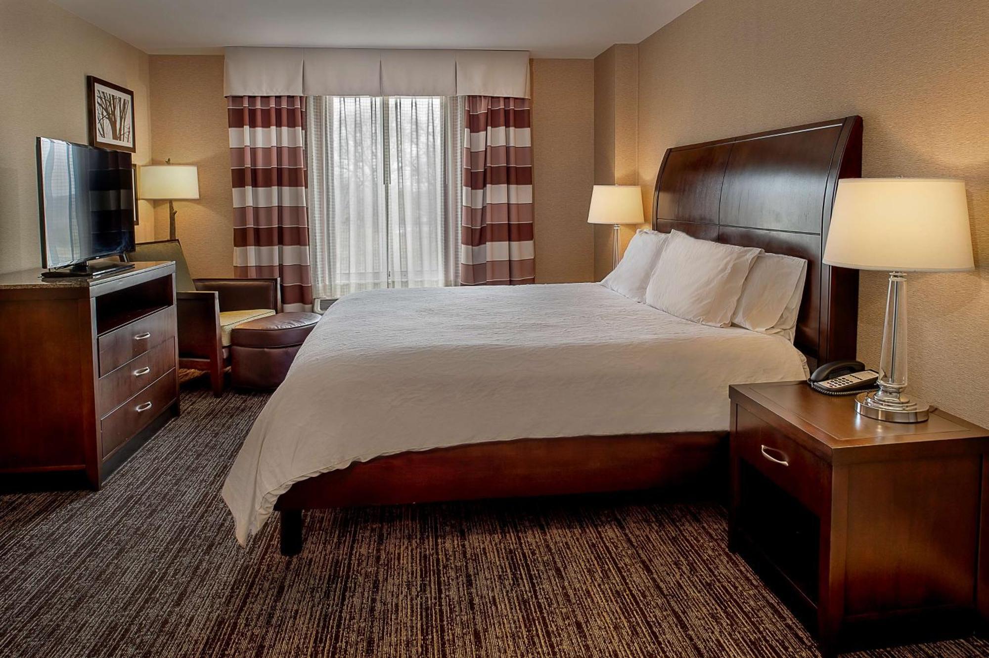 Hilton Garden Inn St. Louis Airport Berkeley Exterior photo