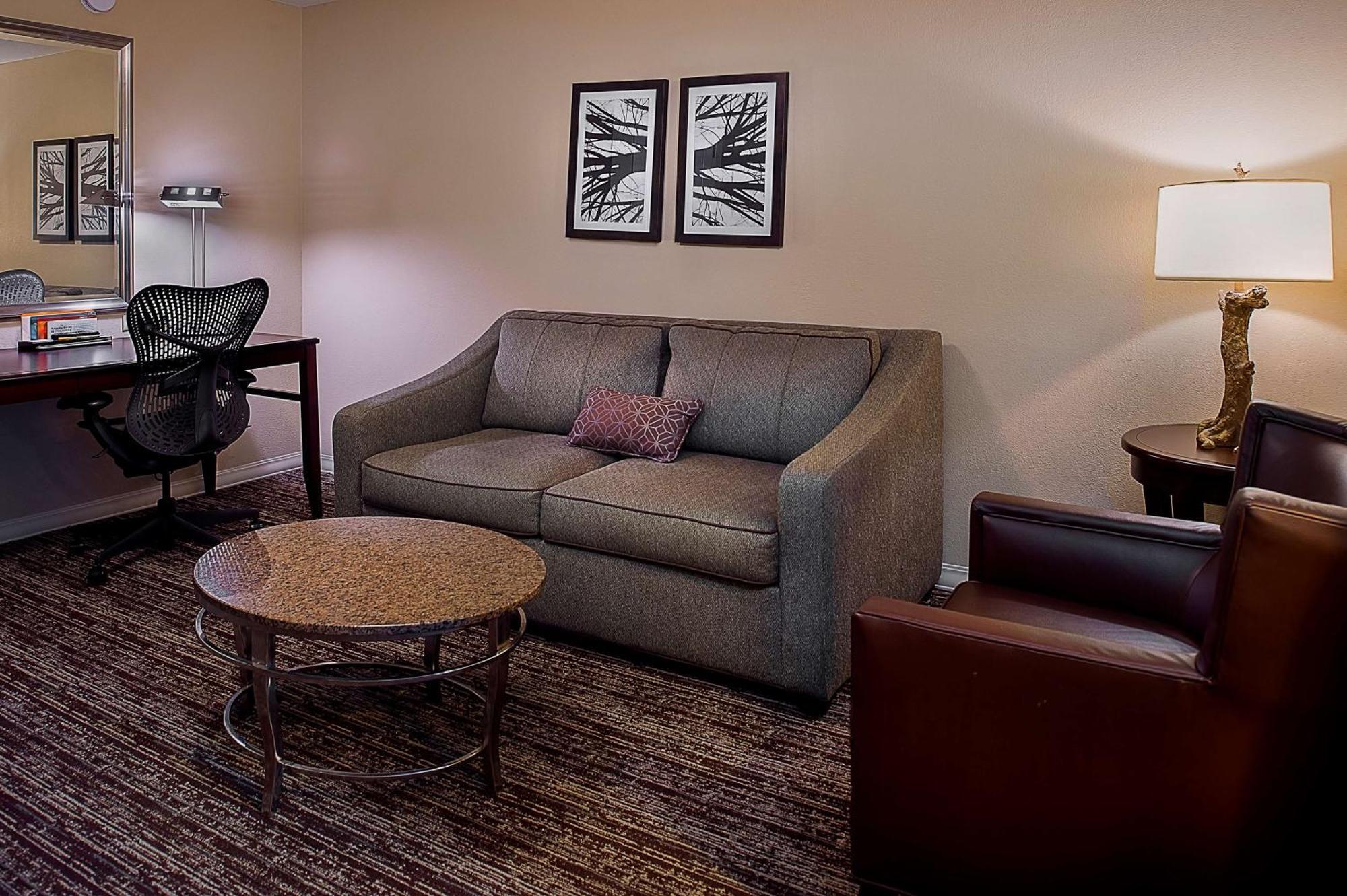 Hilton Garden Inn St. Louis Airport Berkeley Exterior photo