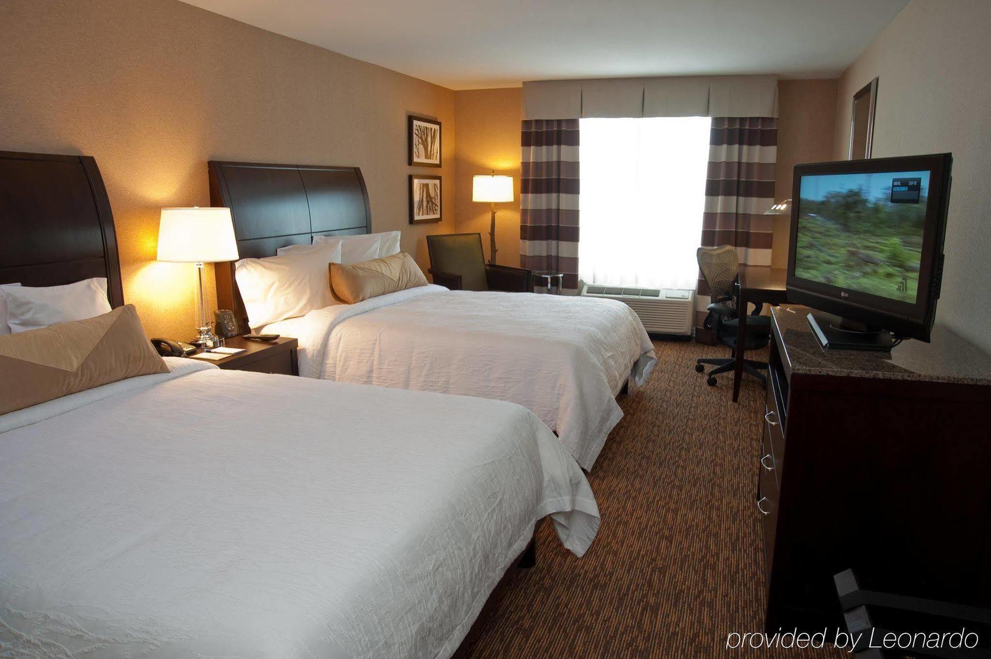 Hilton Garden Inn St. Louis Airport Berkeley Room photo